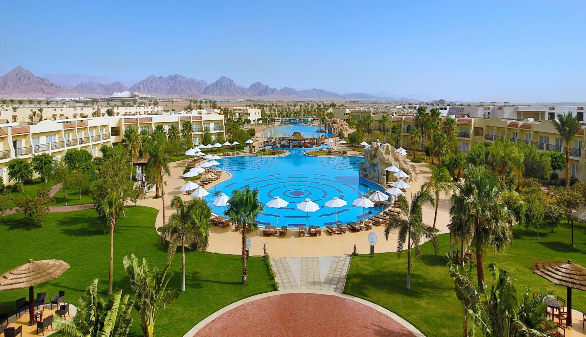 Doubletree By Hilton Sharks Bay Resort Sharm el-Sheikh Exterior photo